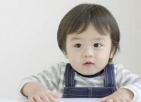 宝宝智能取名字大全免费：AI时代的新生儿命名指南